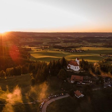 Panoramagasthof Auf Dem Auerberg Bernbeuren Exterior foto