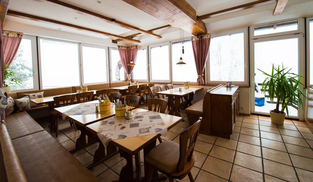 Panoramagasthof Auf Dem Auerberg Bernbeuren Exterior foto