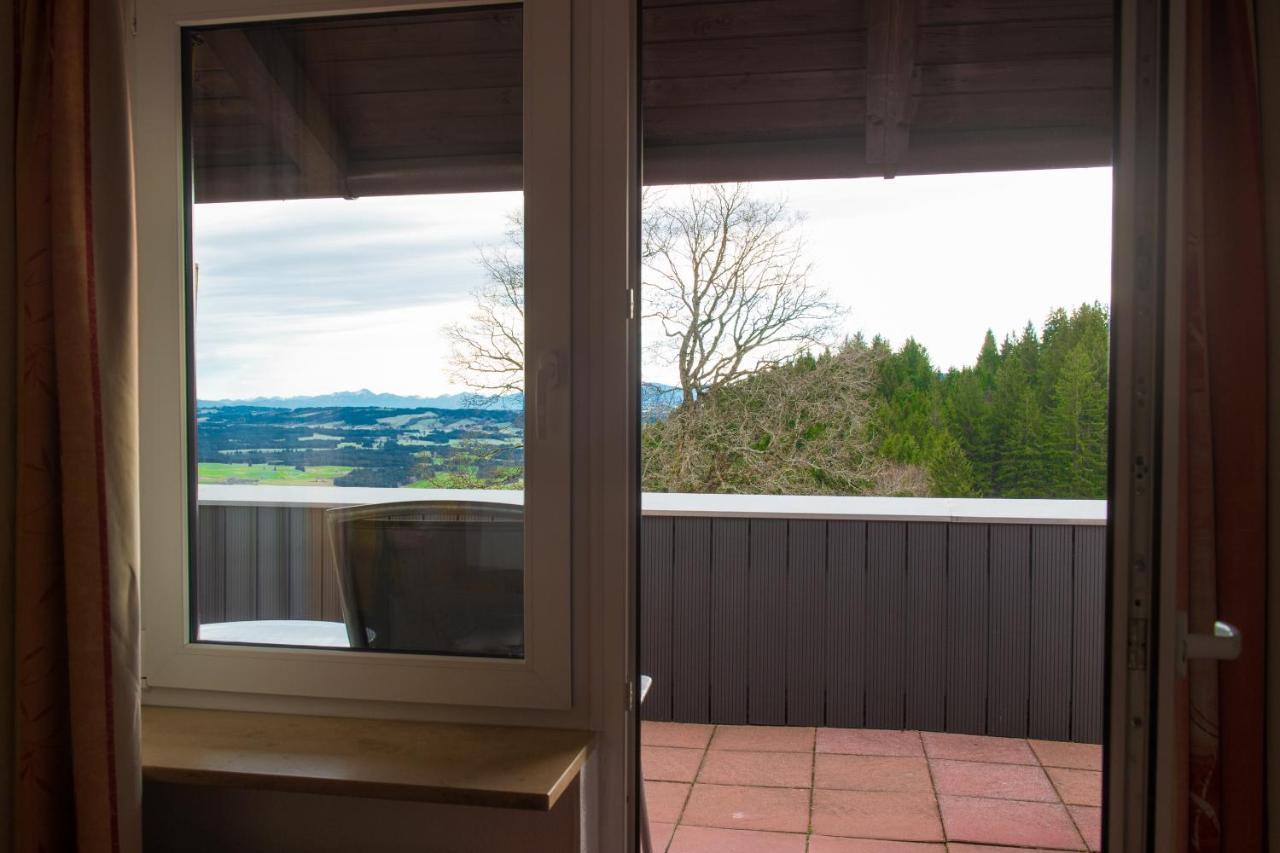 Panoramagasthof Auf Dem Auerberg Bernbeuren Exterior foto